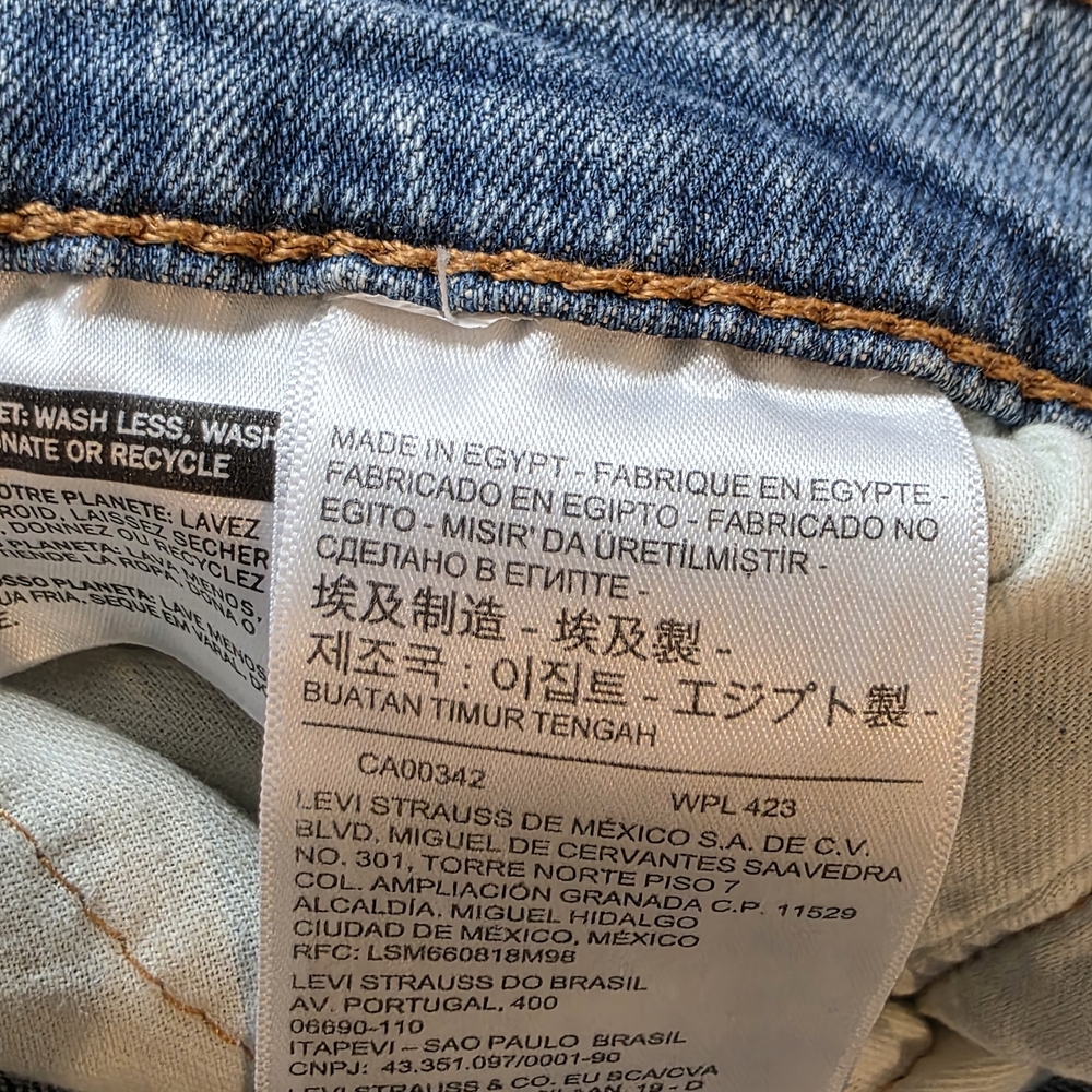 Levi's Blue Denim 511 Inseam 31 Inches - Picture 9 of 11